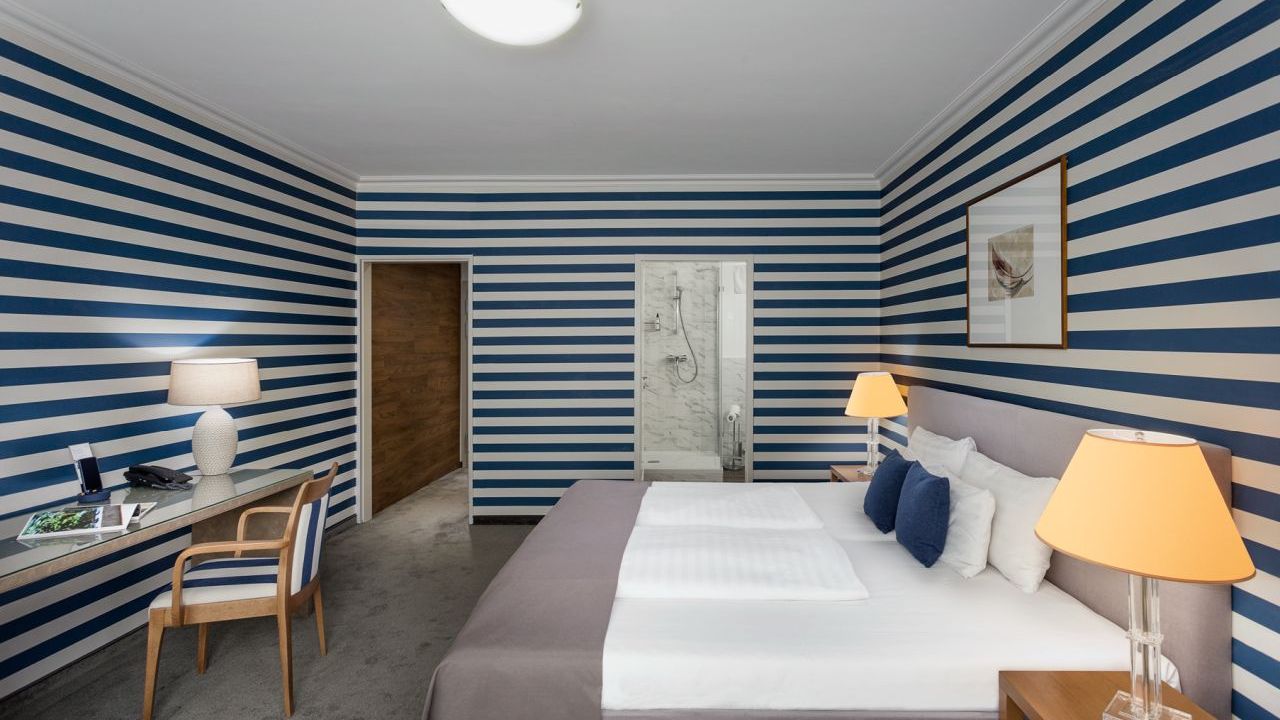 Superior room
